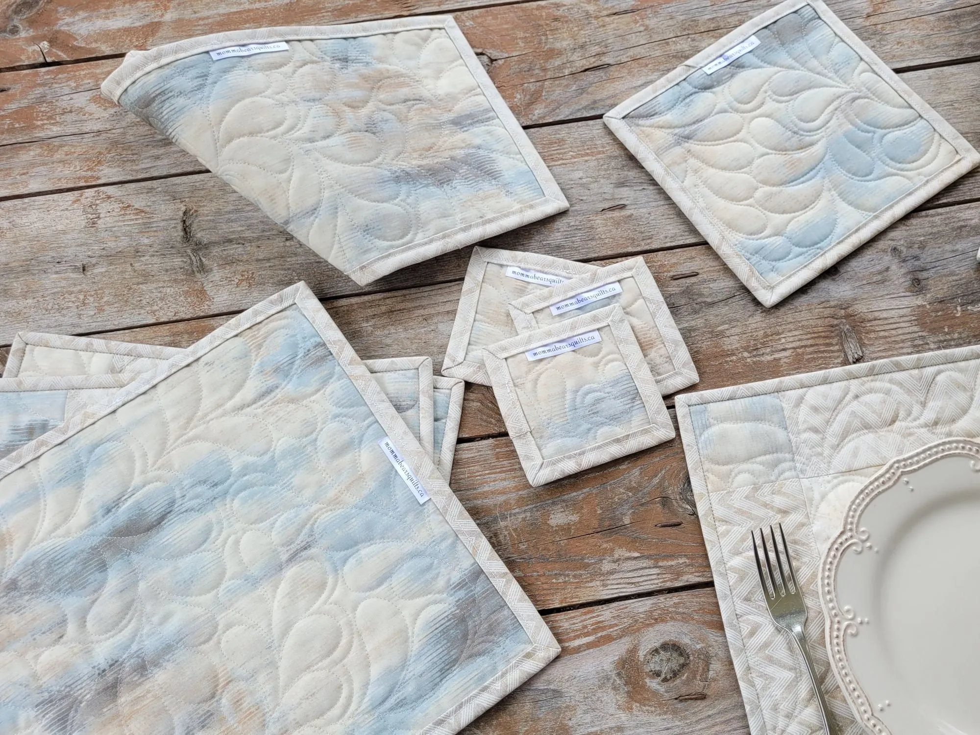 Neutral Placemat Dining Table Gift Set, Breakfast & Lunch Mats
