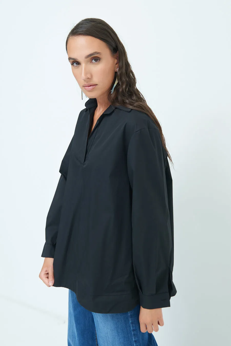 V-neck relaxed popover shirt wholesale